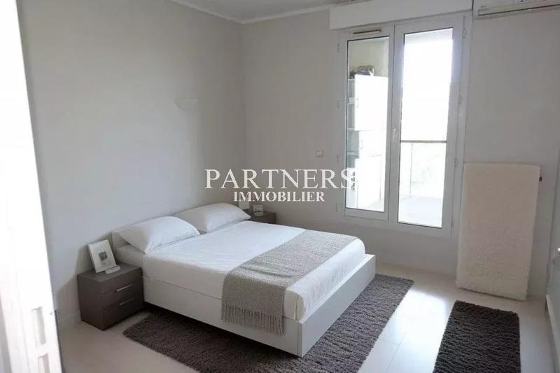 Appartement - 94 m² - 3 pièces