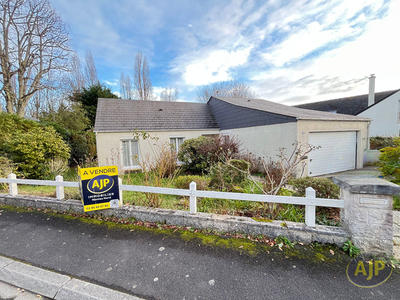 Maison - 121 m² - 5 pièces