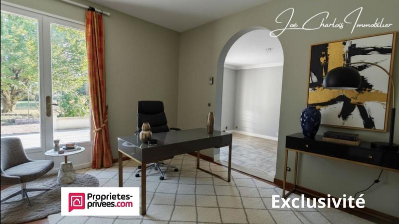 Maison - 188 m² - 7 pièces