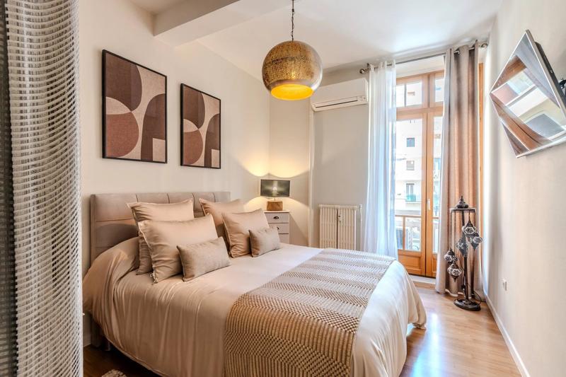 Appartement - 82 m² - 3 pièces