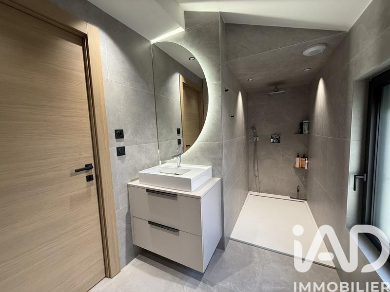 Maison de ville - 74 m² - 3 pièces