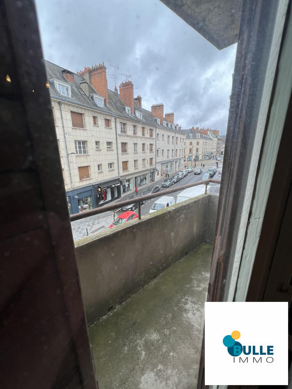 Appartement - 80 m² - 4 pièces