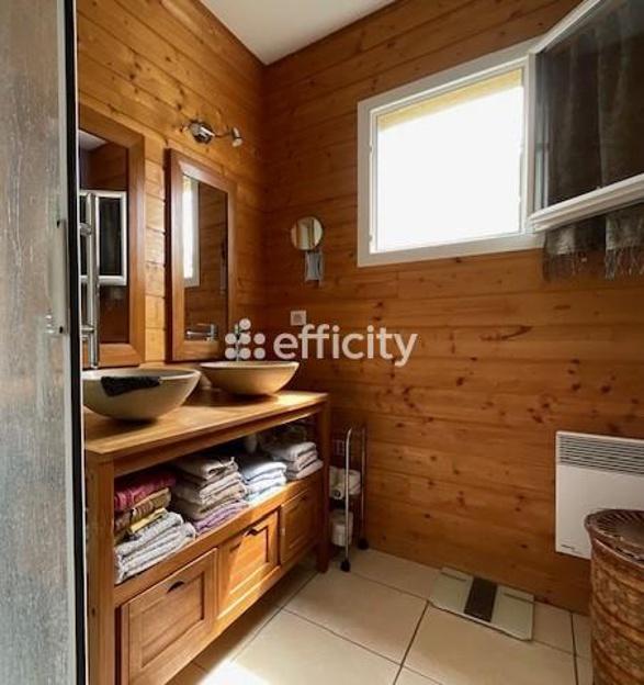 Maison de bois - 71 m² - 2 pièces