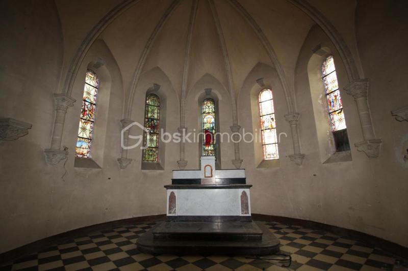 Château - 2 595 m² - 24 pièces