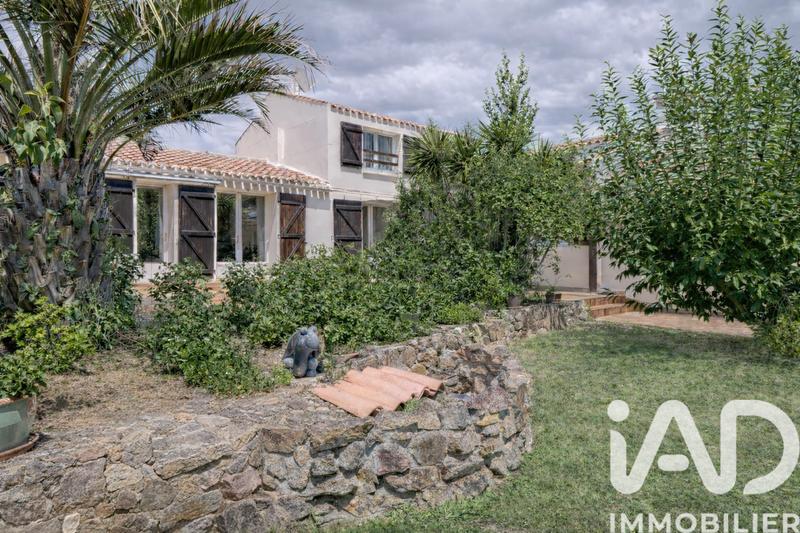 Maison - 232 m² - 10 pièces