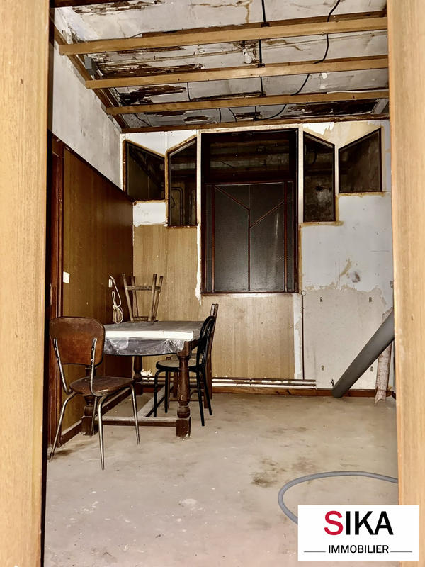 Maison ancienne - 303 m² - 10 pièces