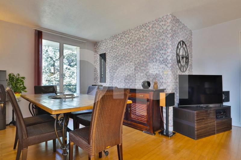 Appartement - 83 m² - 4 pièces