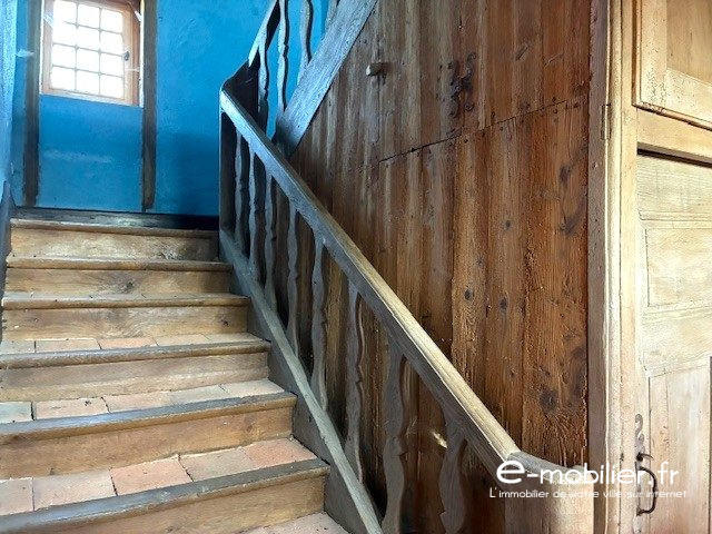 Maison ancienne - 250 m² - 6 pièces