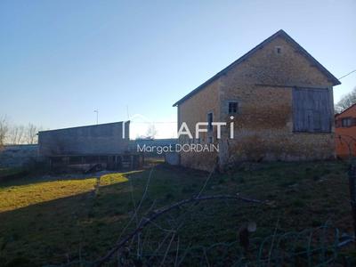 Maison - 214 m² - 1 pièce