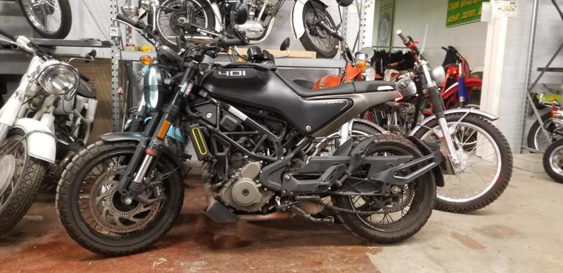 Husqvarna Svartpilen 401 husqvarna 0401 noir