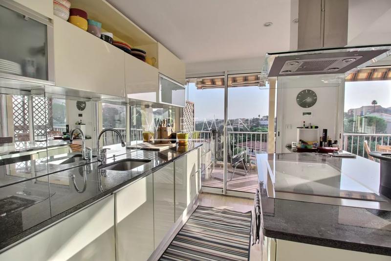 Appartement - 91 m² - 4 pièces