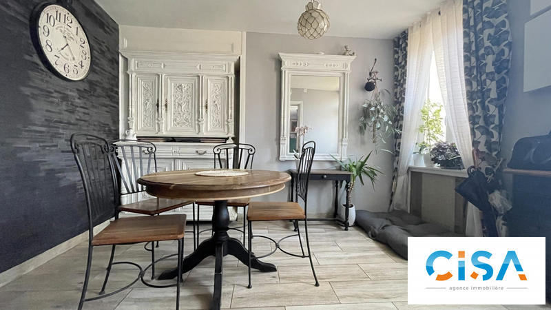 Maison - 86 m² - 4 pièces