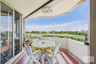 Appartement - 94 m² - 4 pièces