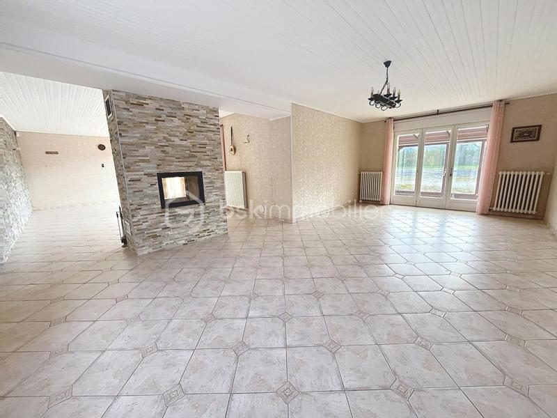 Corps de ferme - 222 m² - 8 pièces