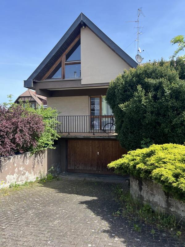 Maison - 128 m² - 5 pièces