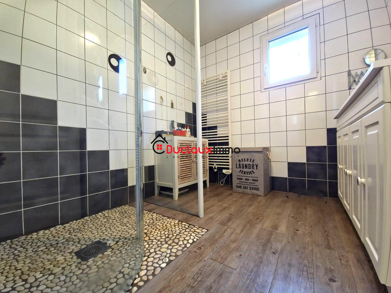 Maison - 135 m² - 6 pièces