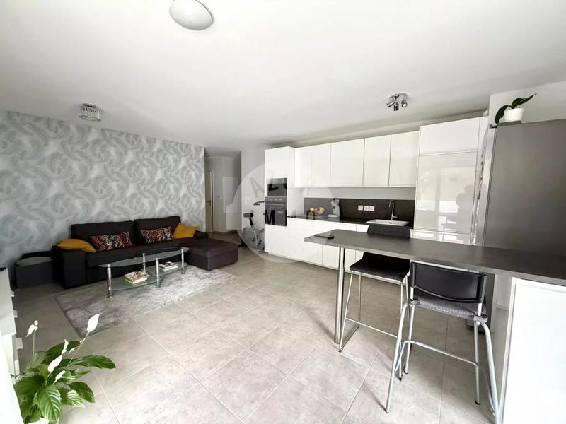 Appartement - 58 m² - 2 pièces