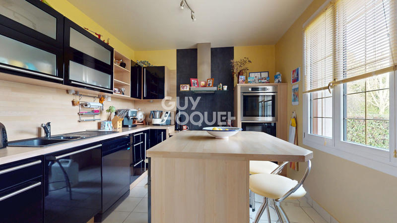 Maison - 168 m² - 7 pièces