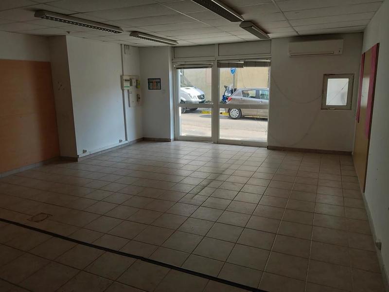 Local commercial - 85 m²