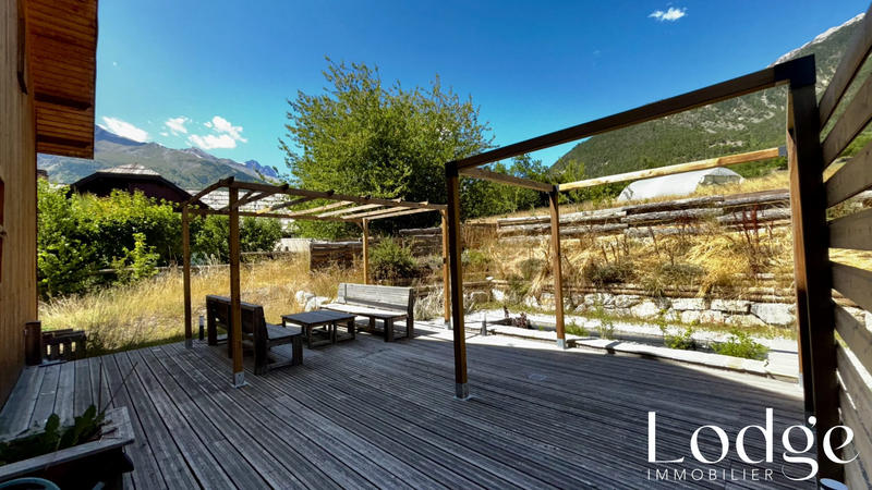 Maison - 170 m² - 6 pièces