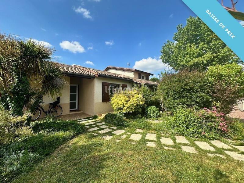 Maison - 123 m² - 6 pièces