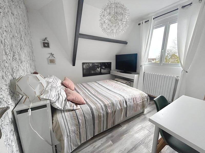 Maison - 197 m² - 8 pièces