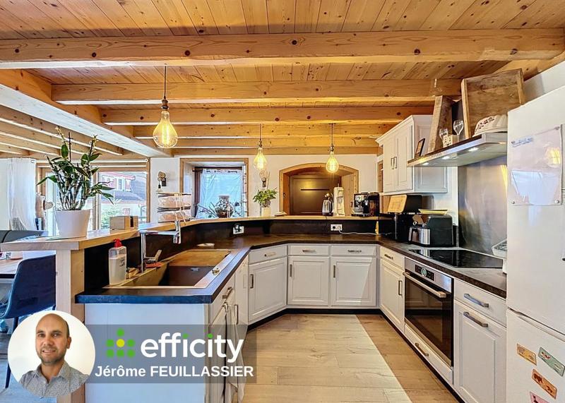 Appartement - 92 m² - 4 pièces