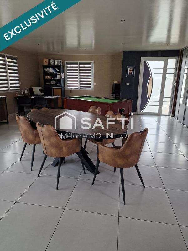 Maison - 155 m² - 10 pièces