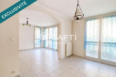 Appartement - 75 m² - 3 pièces