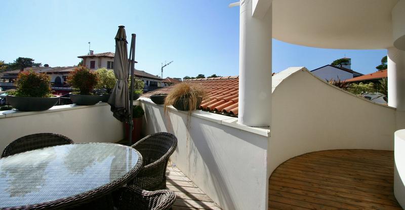 Appartement - 100 m² - 3 pièces