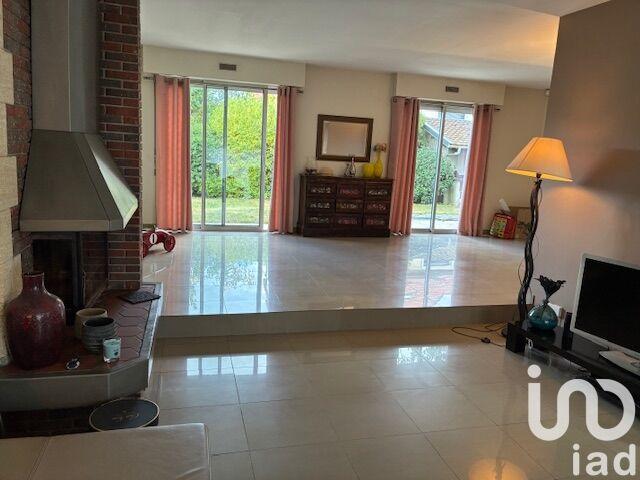 Maison - 121 m² - 5 pièces