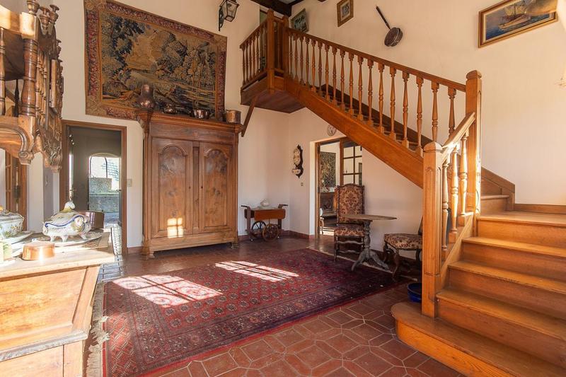 Villa - 230 m² - 5 pièces