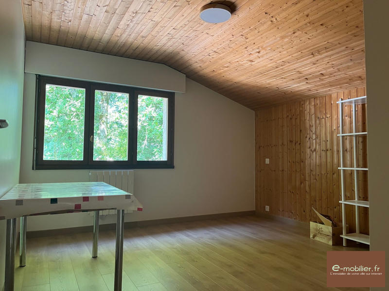 Villa - 195 m² - 7 pièces