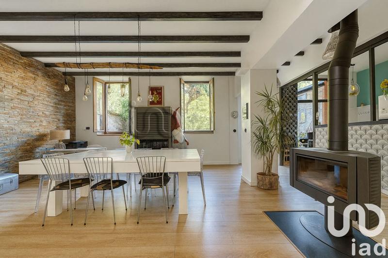 Maison - 315 m² - 10 pièces