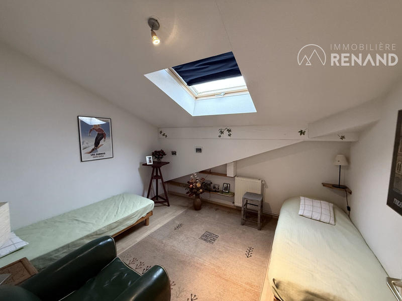 Appartement - 90 m² - 4 pièces