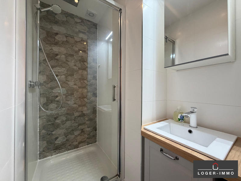 Maison - 161 m² - 8 pièces