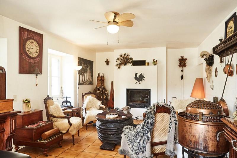 Corps de ferme - 199 m² - 8 pièces