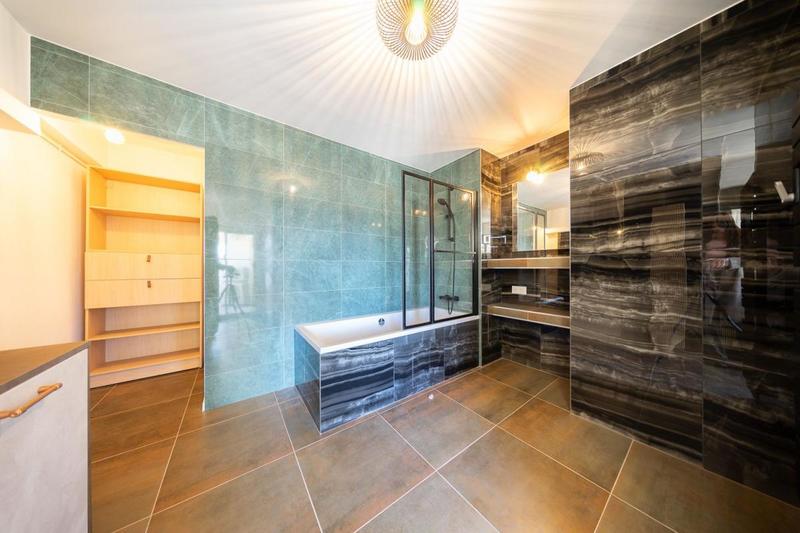 Appartement - 128 m² - 4 pièces