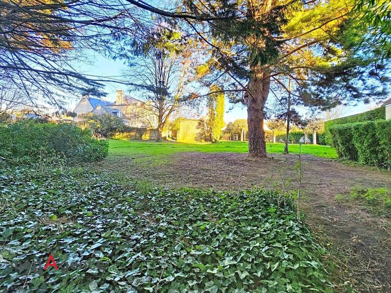 Maison - 200 m² - 10 pièces