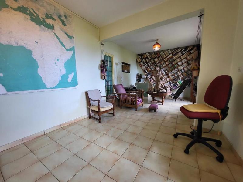 Villa - 292 m² - 9 pièces