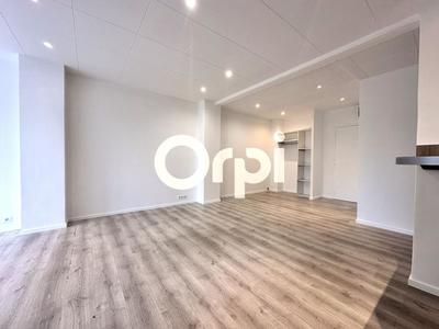 Appartement - 60 m² - 2 pièces