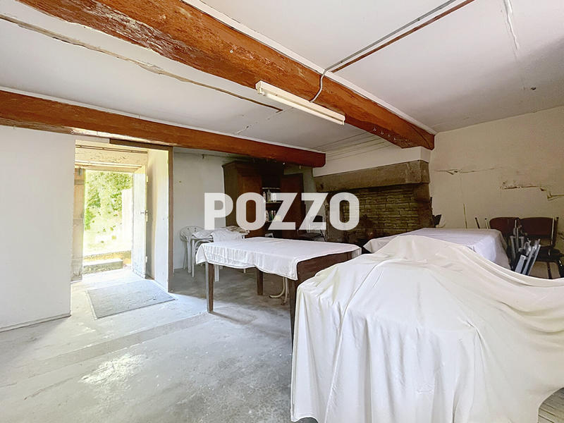 Maison - 180 m² - 8 pièces