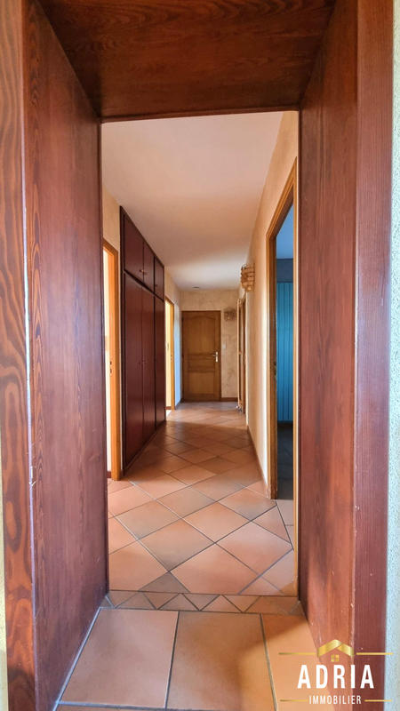 Appartement - 95 m² - 4 pièces