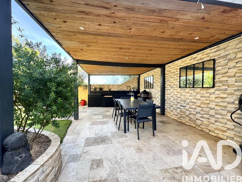 Maison - 102 m² - 4 pièces