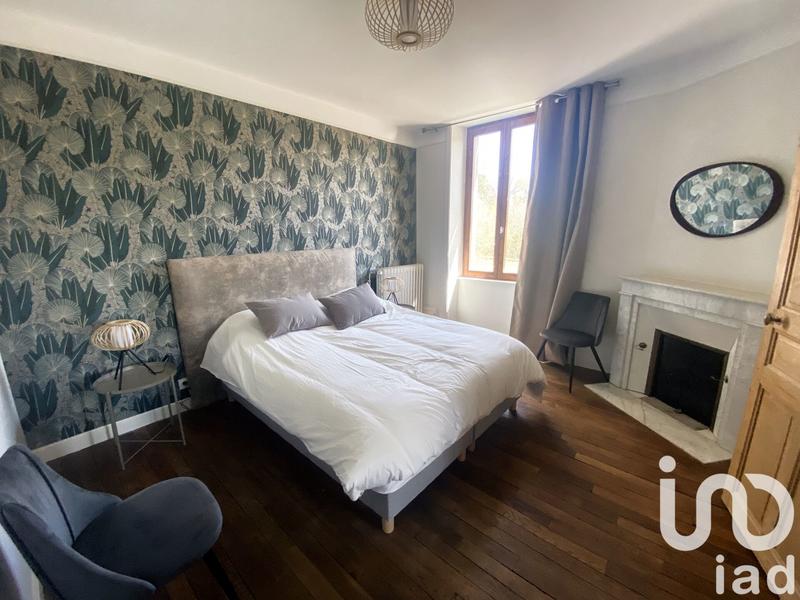 Maison - 185 m² - 8 pièces