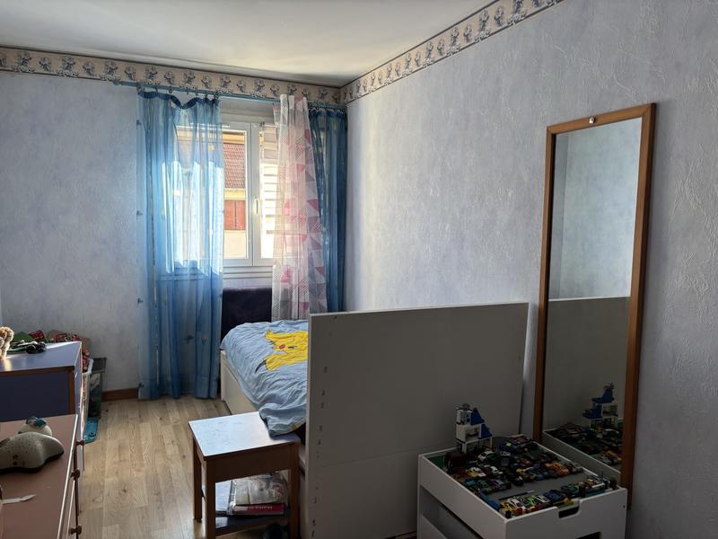 Maison - 82 m² - 4 pièces