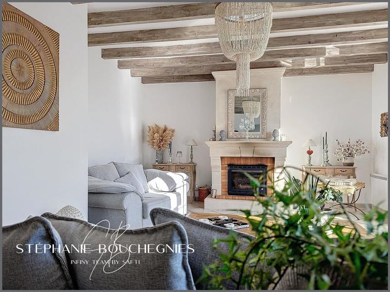 Maison - 169 m² - 6 pièces