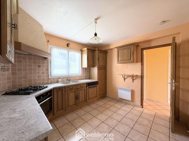 Maison - 95 m² - 5 pièces