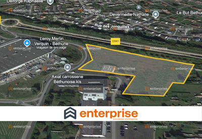 Terrain - 18 000 m²