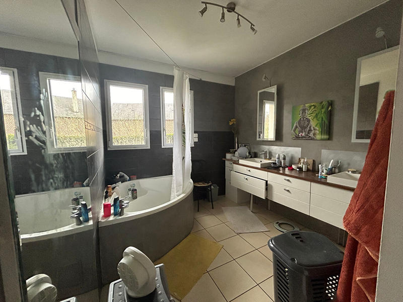 Maison d'architecte - 212 m² - 7 pièces